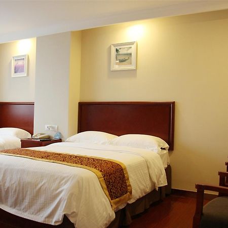Greentree Inn Jiangsu Wuxi Yangjian Xihu Road Express Hotel Dış mekan fotoğraf