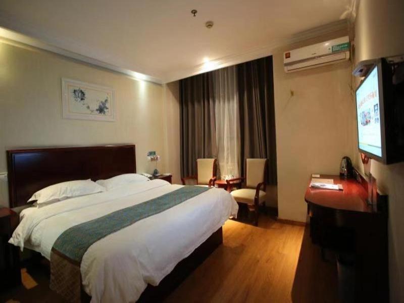 Greentree Inn Jiangsu Wuxi Yangjian Xihu Road Express Hotel Dış mekan fotoğraf