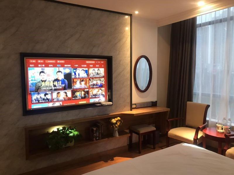 Greentree Inn Jiangsu Wuxi Yangjian Xihu Road Express Hotel Dış mekan fotoğraf