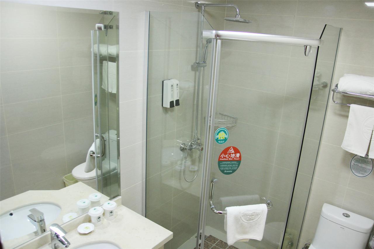 Greentree Inn Jiangsu Wuxi Yangjian Xihu Road Express Hotel Dış mekan fotoğraf