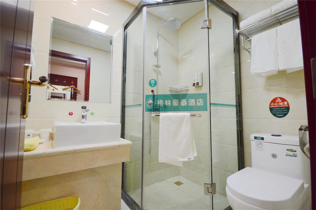 Greentree Inn Jiangsu Wuxi Yangjian Xihu Road Express Hotel Dış mekan fotoğraf