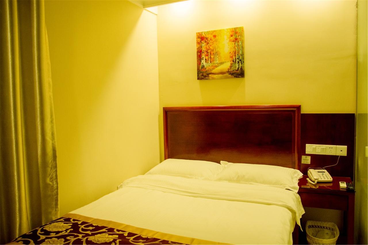Greentree Inn Jiangsu Wuxi Yangjian Xihu Road Express Hotel Dış mekan fotoğraf