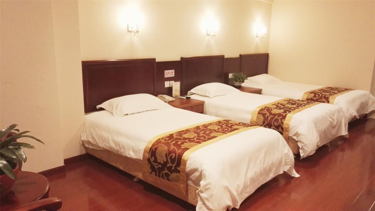 Greentree Inn Jiangsu Wuxi Yangjian Xihu Road Express Hotel Dış mekan fotoğraf